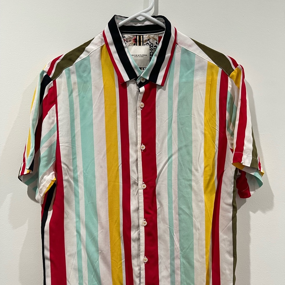 Colorful short sleeve button down
